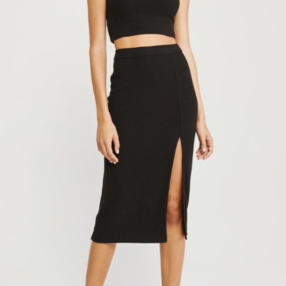 Abercrombie ribbed midi skirt